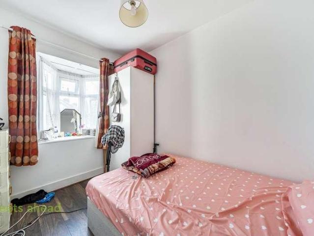 House for sale in London Borough of Croydon, Thornton Heath