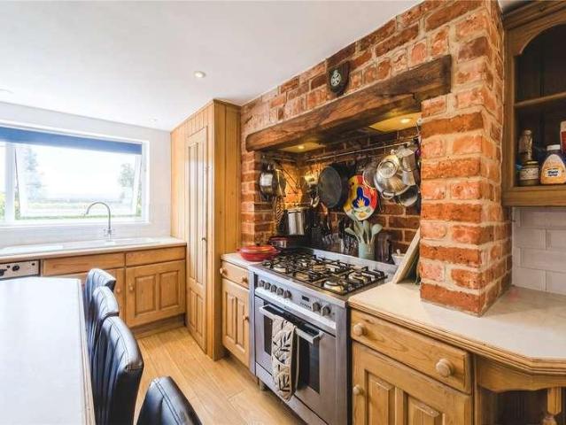 House for sale in Blunsdon, Broad Blunsdon