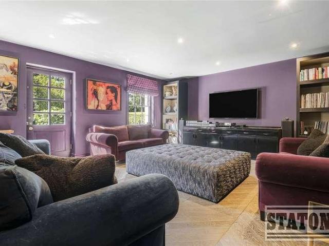 House for sale in Fretherne, Hertfordshire