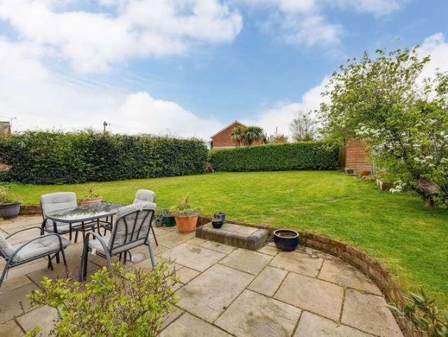 House for sale in Elton