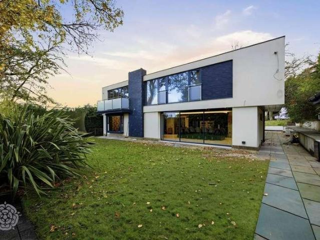 House for sale in Markland Hill, Lee Bank