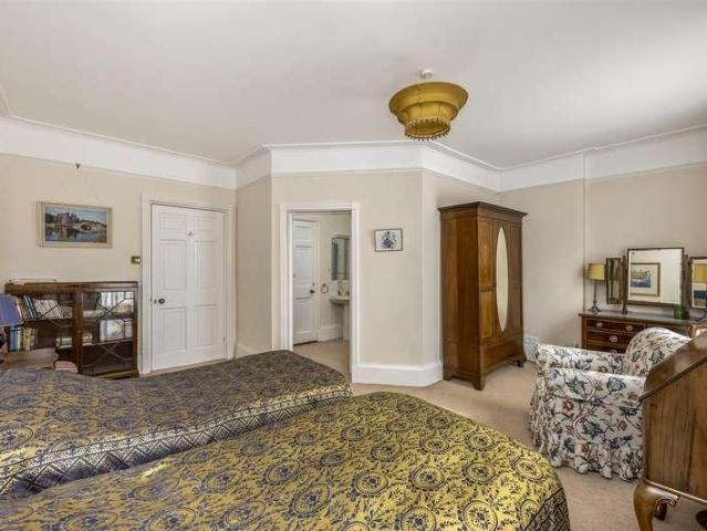 House for sale in Uckfield, Cross In Hand
