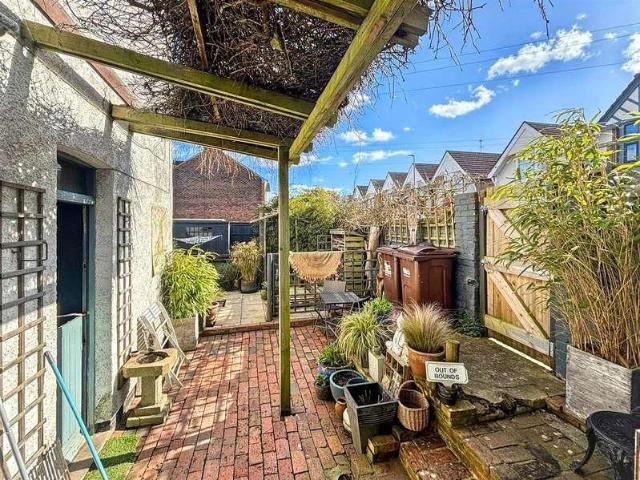 House for sale in Bridgemere, Eastbourne