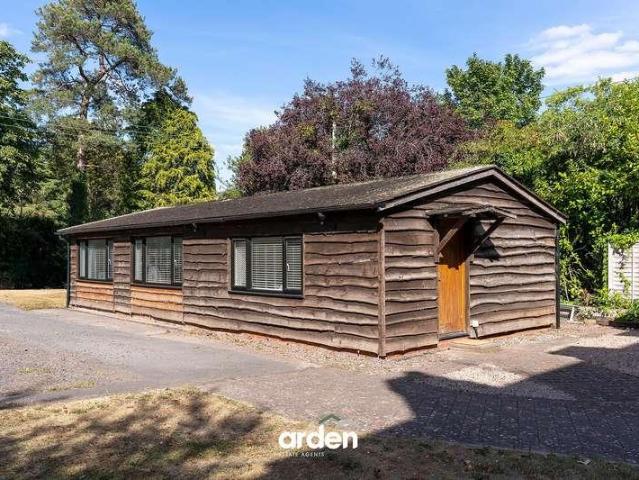 House for sale in Bromsgrove, Worcestershire