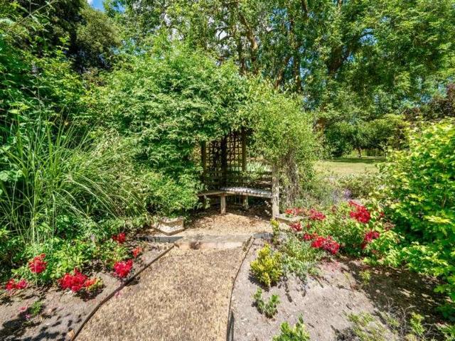 House for sale in Kensington, Greater London