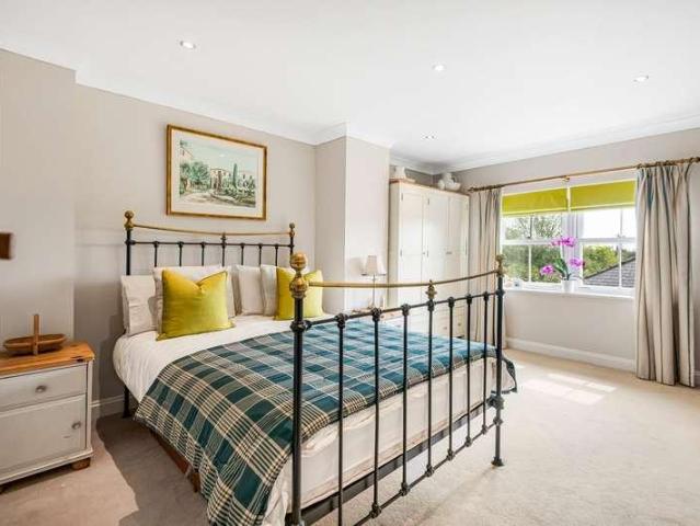 House for sale in Cricklade, Wiltshire