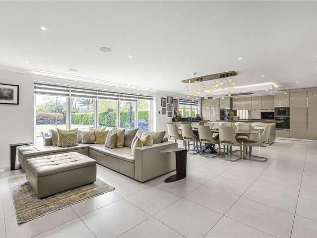 House for sale in Fretherne, Hertfordshire