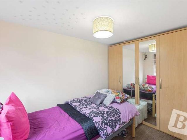 House for sale in Plaistow, Greater London