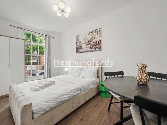 House for sale in Kentish Town, Greater London
