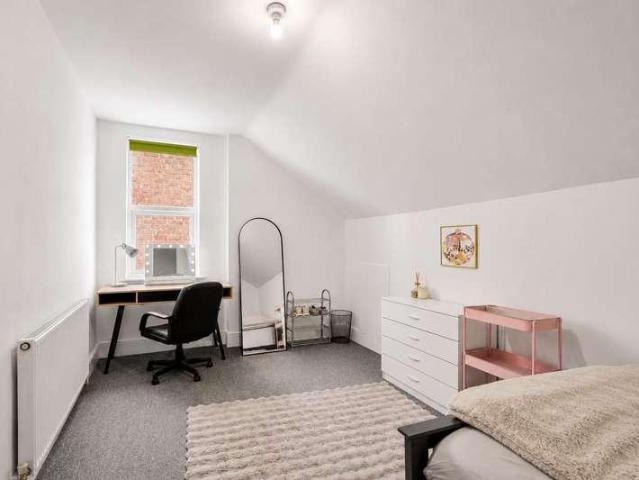 House for sale in Old Lenton, Haddon