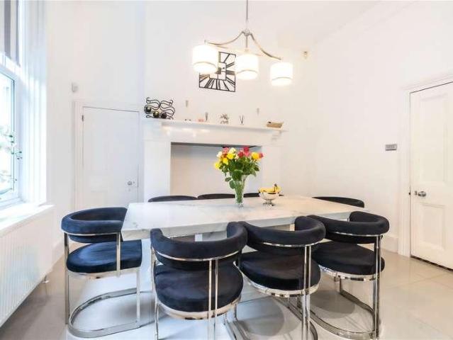 House for sale in Heathlands, East Sussex