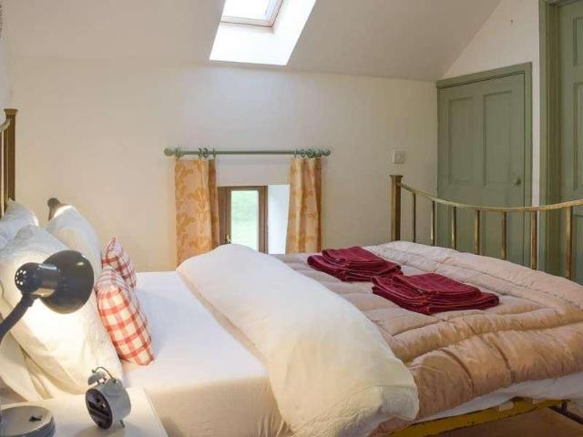 House for sale in Llansteffan, Llanybri