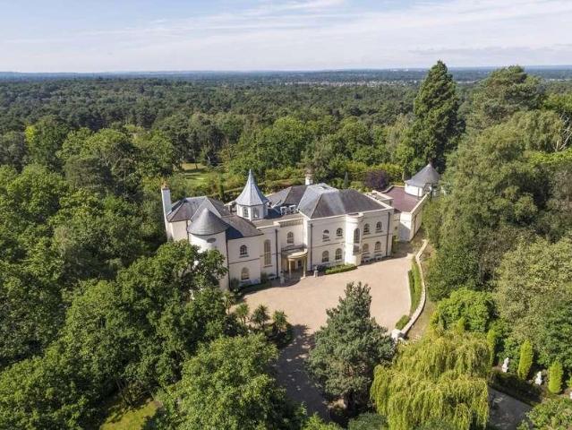 House for sale in Whiteley Village, Elmbridge
