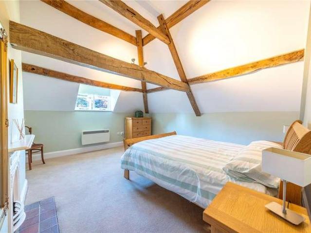 House for sale in Elmfield, Leicestershire