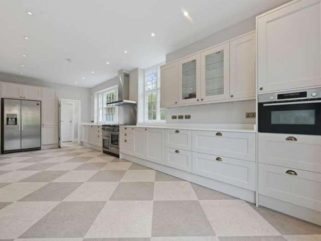 House for rent in Hampstead Garden Suburb, Greater London