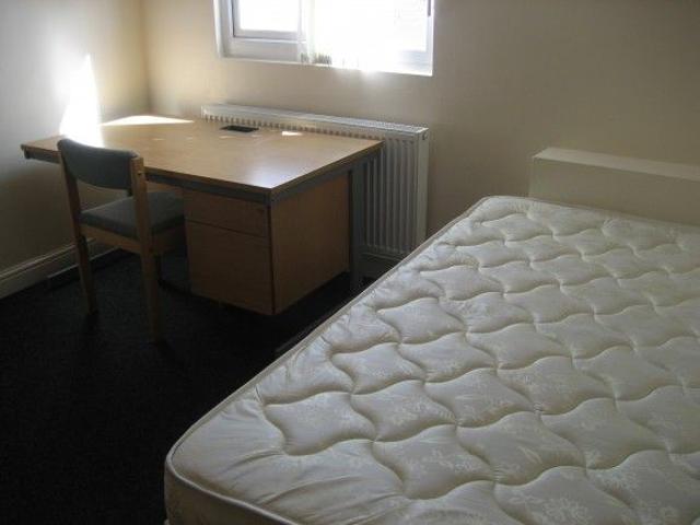 Room for rent in Middlehaven, Normanby