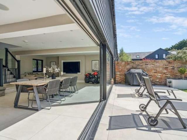 Property for sale in Denham, Tatling End