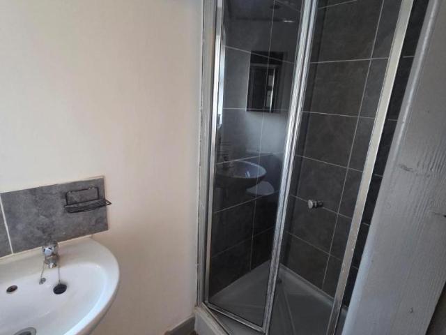 Property for sale in Shaw Lands, Pogmoor