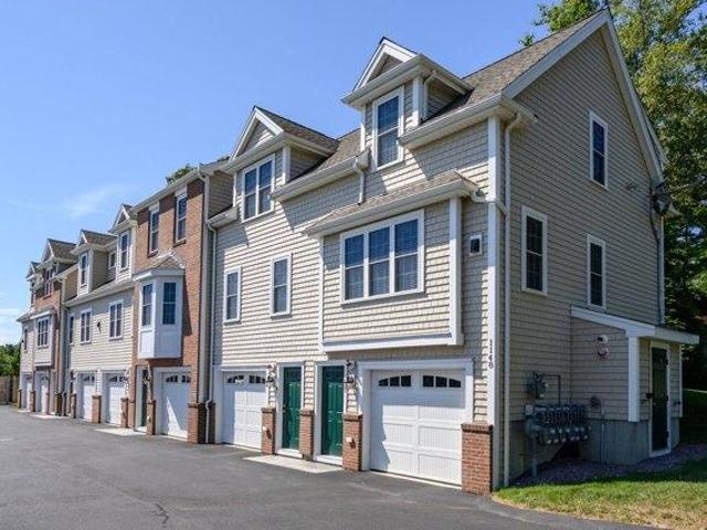 House for sale in North Abington, Abington