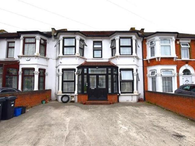 Apartment for sale in Dagenham, Seven Kings