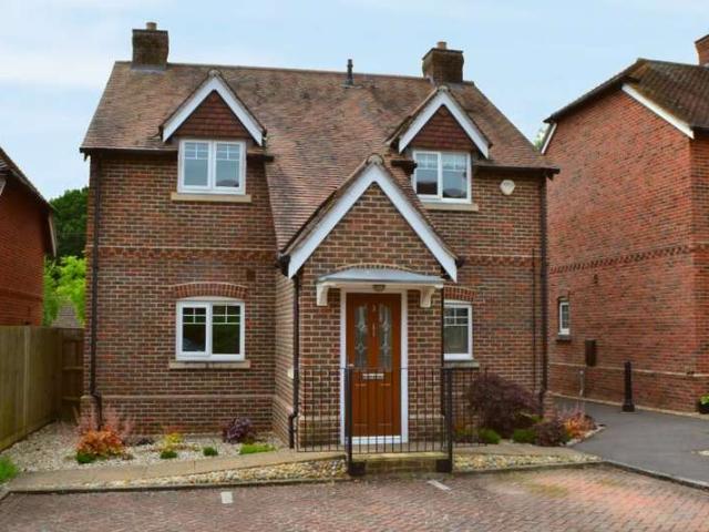 Apartment for rent in Priest Down, Hampshire
