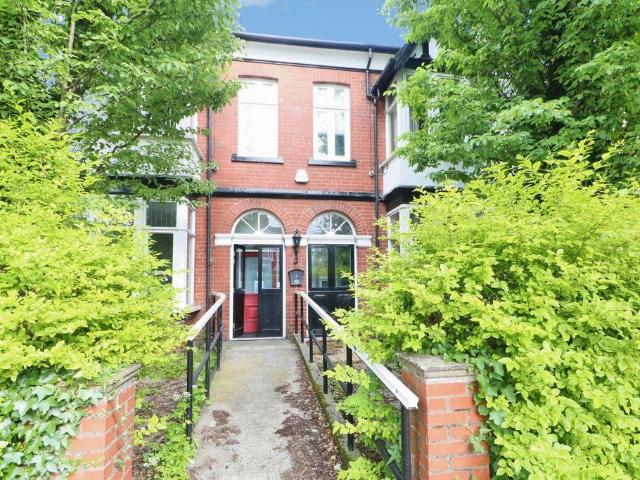 Flat for sale in Avenues, Hull