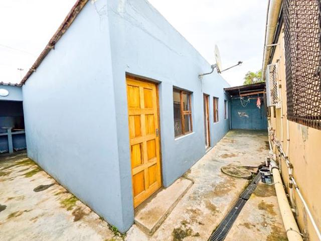 Apartment for sale in Eastern Cape