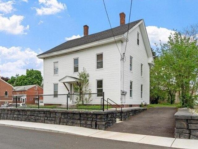 House for sale in Athol, Massachusetts