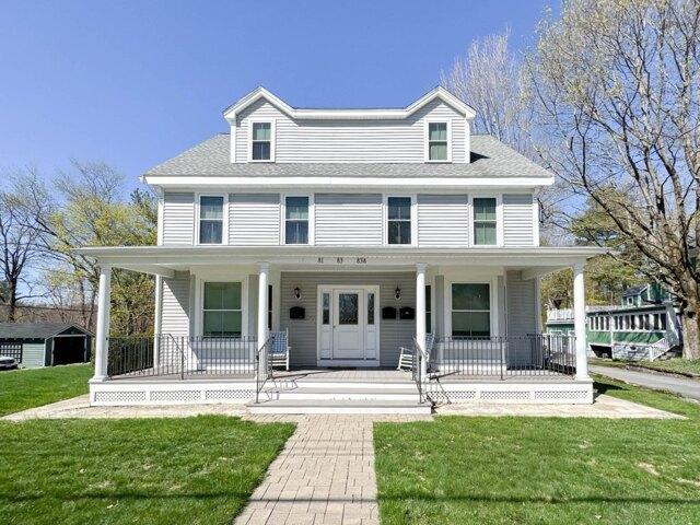 House for sale in Bedford, Middlesex County