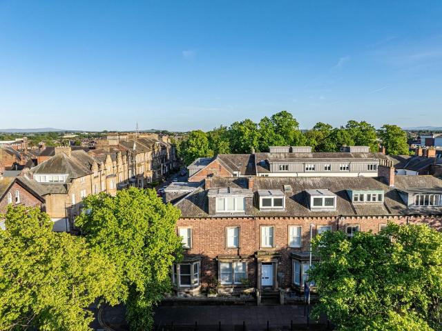 Flat for sale in Caldewgate