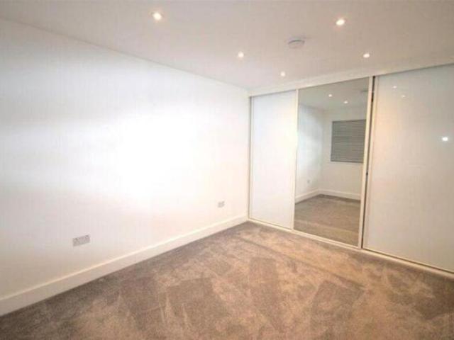 Apartment for sale in St Albans, Five Acres