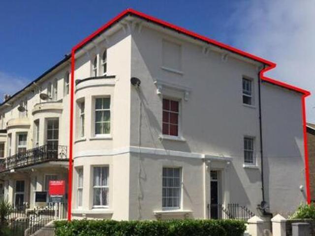 House for sale in Roselands, Eastbourne