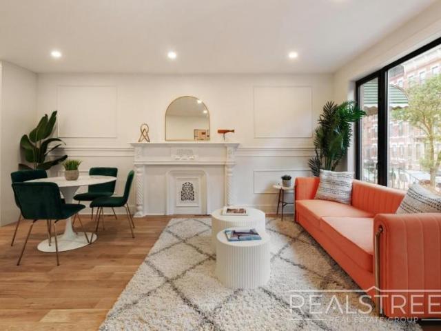 Townhouse for sale in Brooklyn