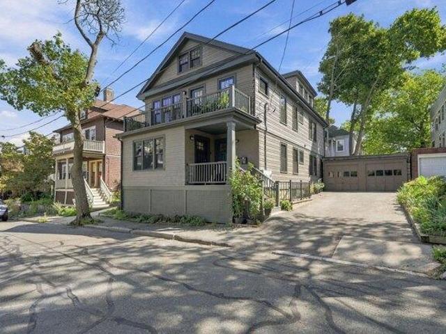 House for sale in Mid-Cambridge, Cambridge