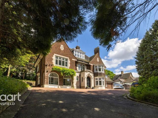 House for sale in Potters Corner, East Midlands