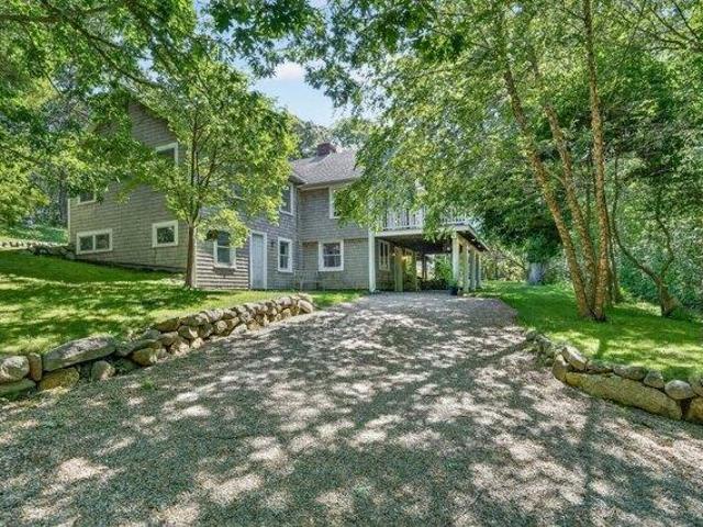 House for sale in Chilmark, Dukes County
