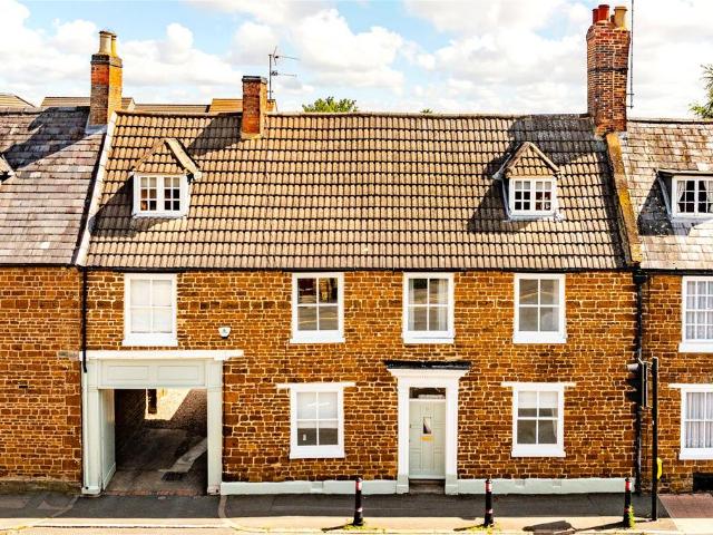 House for sale in Hatton Park, Wellingborough