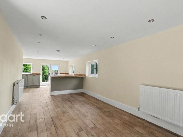 House for rent in Caerwent, Llanvair-discoed