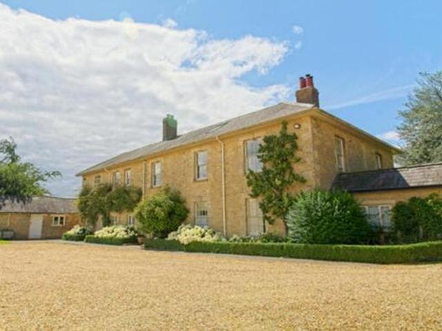 House for sale in Brackley, Northamptonshire