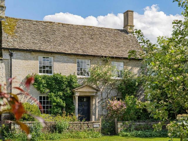 House for sale in Black Bourton, Oxfordshire
