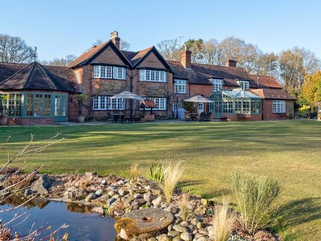 House for sale in Padworth, West Berkshire