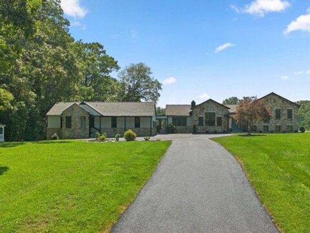 House for sale in Darnestown, Maryland