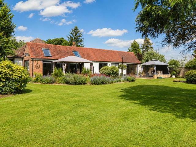 Bungalow for sale in Evershot, Oxfordshire