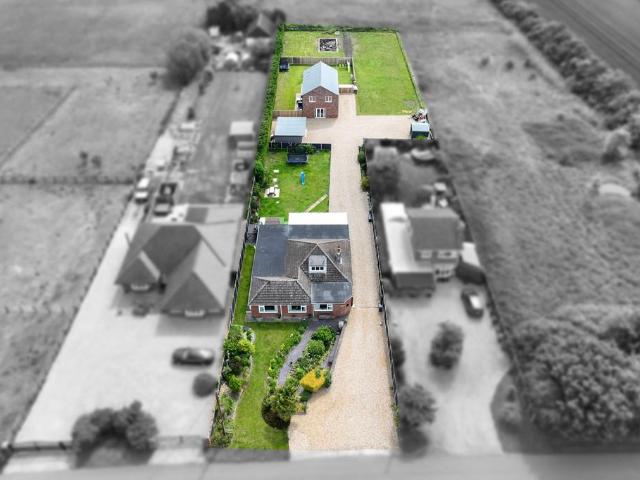 Bungalow for sale in Gosberton Clough, Lincolnshire