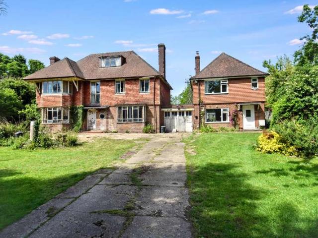 Farm for sale in The Butts, Kent