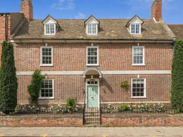 Farm for sale in Catmose, Oakham