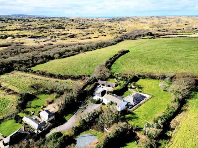 Farm for sale in Cubert, Cornwall