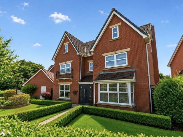 Farm for sale in Little Sutton, Sutton Coldfield