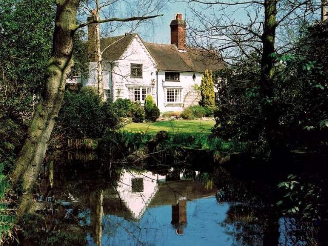 Farm for sale in Hatch End, Greater London