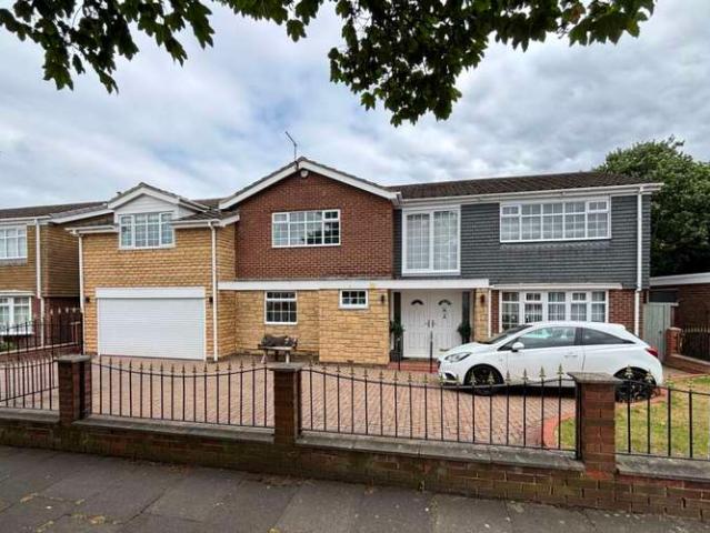 Farm for sale in Whitley Bay, North Tyneside